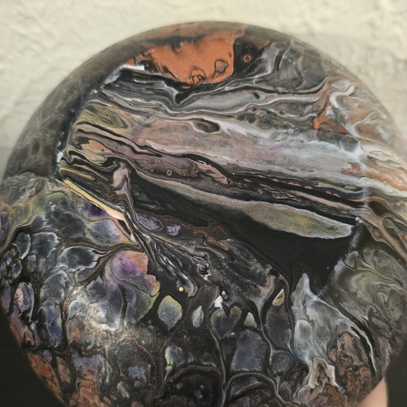 HANDCRAFTED Upcycled Glass Artwork HANDPAINTED Tabletop ART Decor Round Vase - Picture 16 of 17